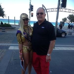 Meet your Posher, Raymond